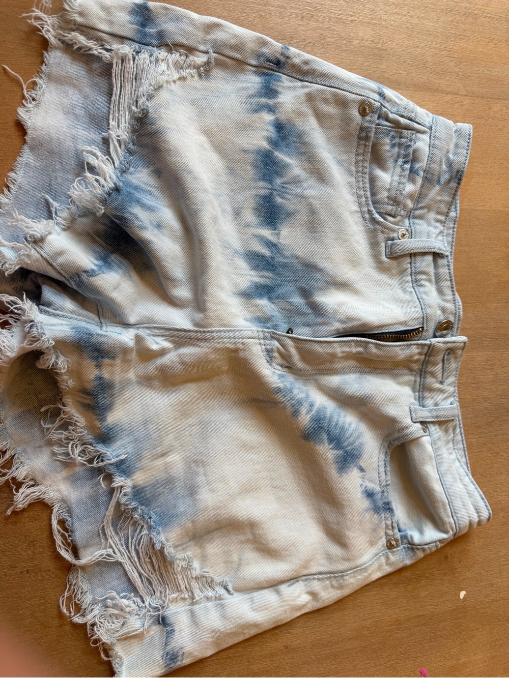 American Eagle Outfitters Tie-Dye High-Rise Denim Shorts - Blue & White